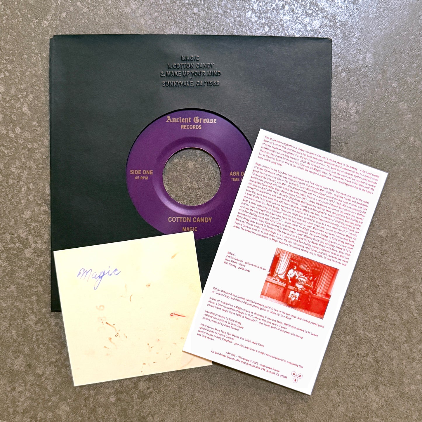 MAGIC ---7"--- SPLATTER VINYL