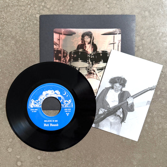 HELL HOUND ---7"--- LENTICULAR FLIP-IMAGE COVER - BLACK SLEEVE - EDITION OF 35