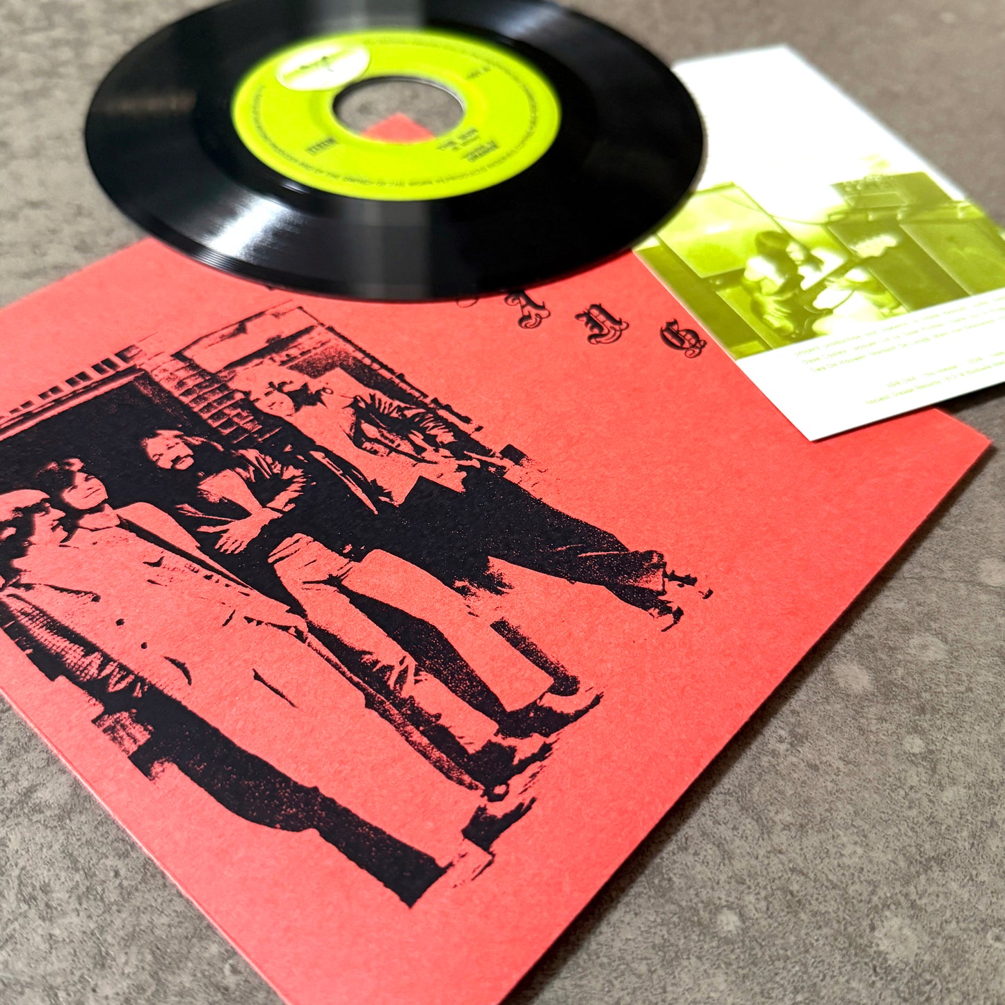 ORANGE ---7"--- LENTICULAR FLIP-IMAGE COVER - RED SLEEVE - EDITION OF 25