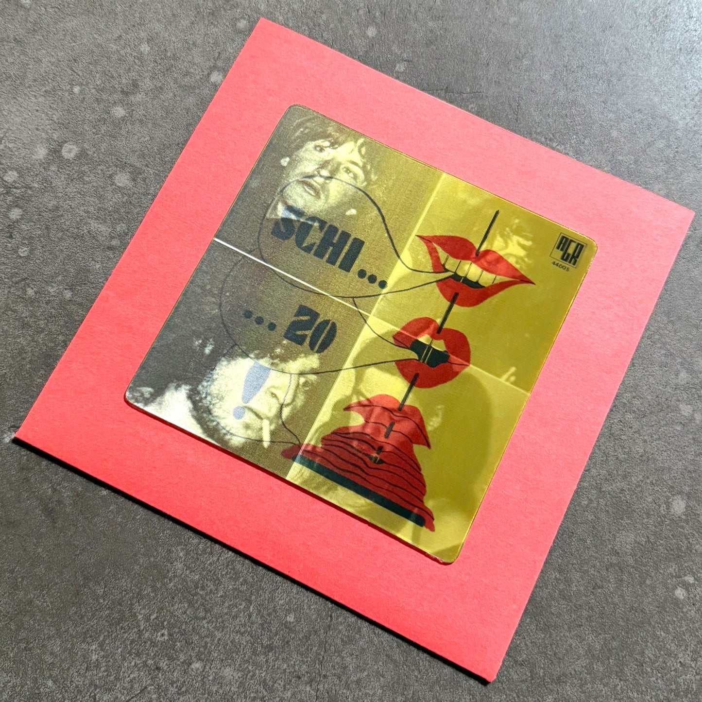 SCHIZO ---7"--- LENTICULAR FLIP-IMAGE COVER - RED SLEEVE - EDITION OF 15